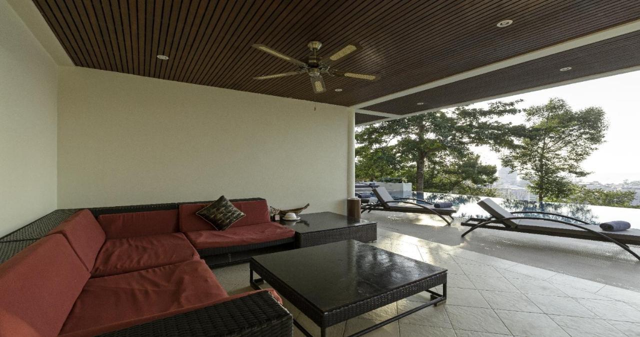 Villa Yoosook Patong Esterno foto