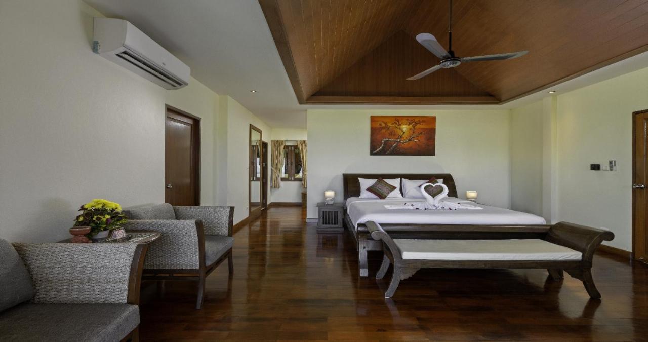 Villa Yoosook Patong Esterno foto