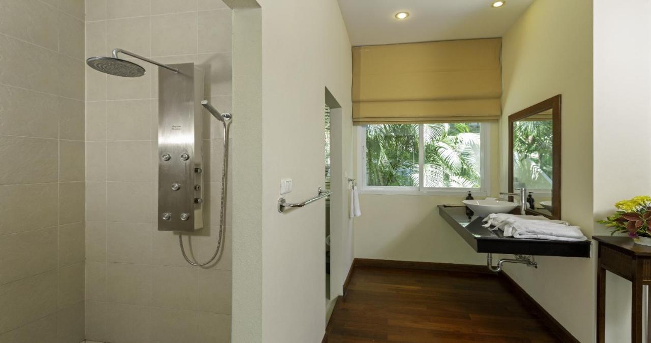 Villa Yoosook Patong Esterno foto