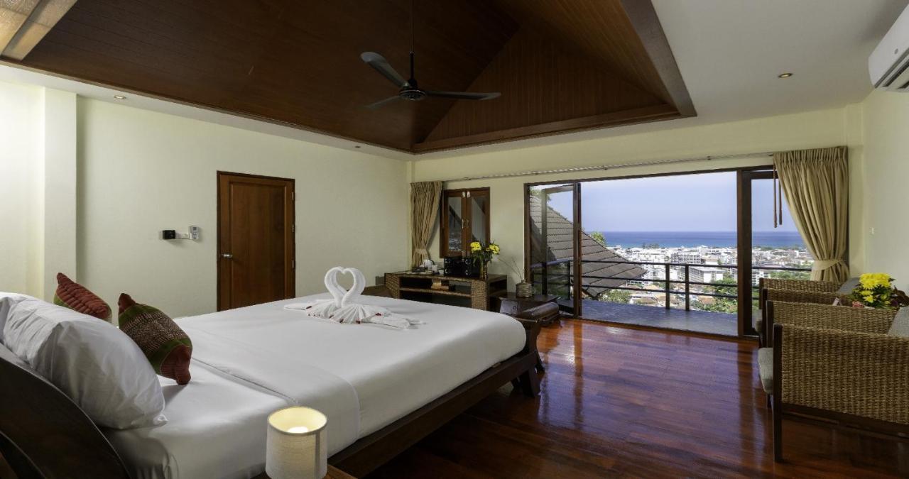 Villa Yoosook Patong Esterno foto