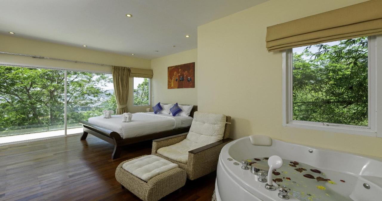 Villa Yoosook Patong Esterno foto